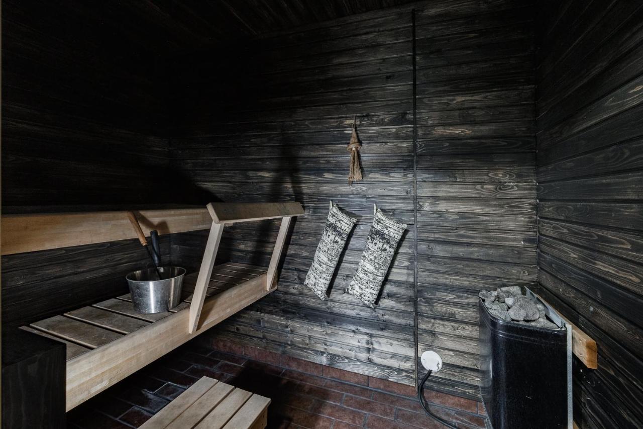 Hotelli Keskipiste Kärsämäki 외부 사진